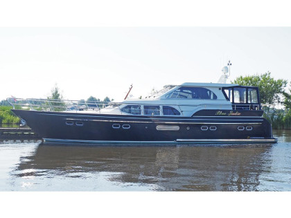 Van Den Hoven Exclusive 1500 LE